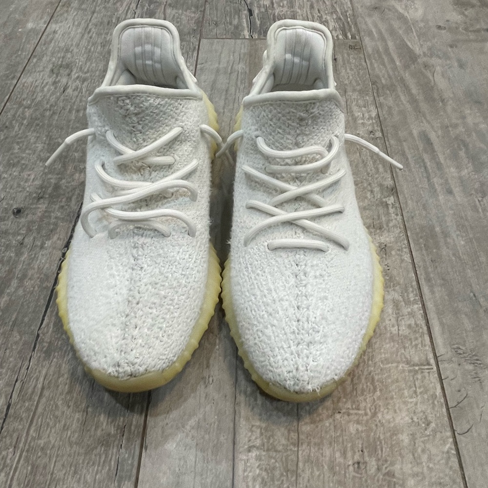Yeezy Adidas Boost 350 V2 Cream / Triple White Size 8.5